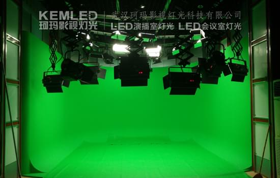 【KEMLED】?？趶V播電視臺(tái)虛擬演播室燈光案例圖
