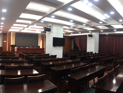 上?；菽蠀^(qū)政府視頻會議室燈光工程